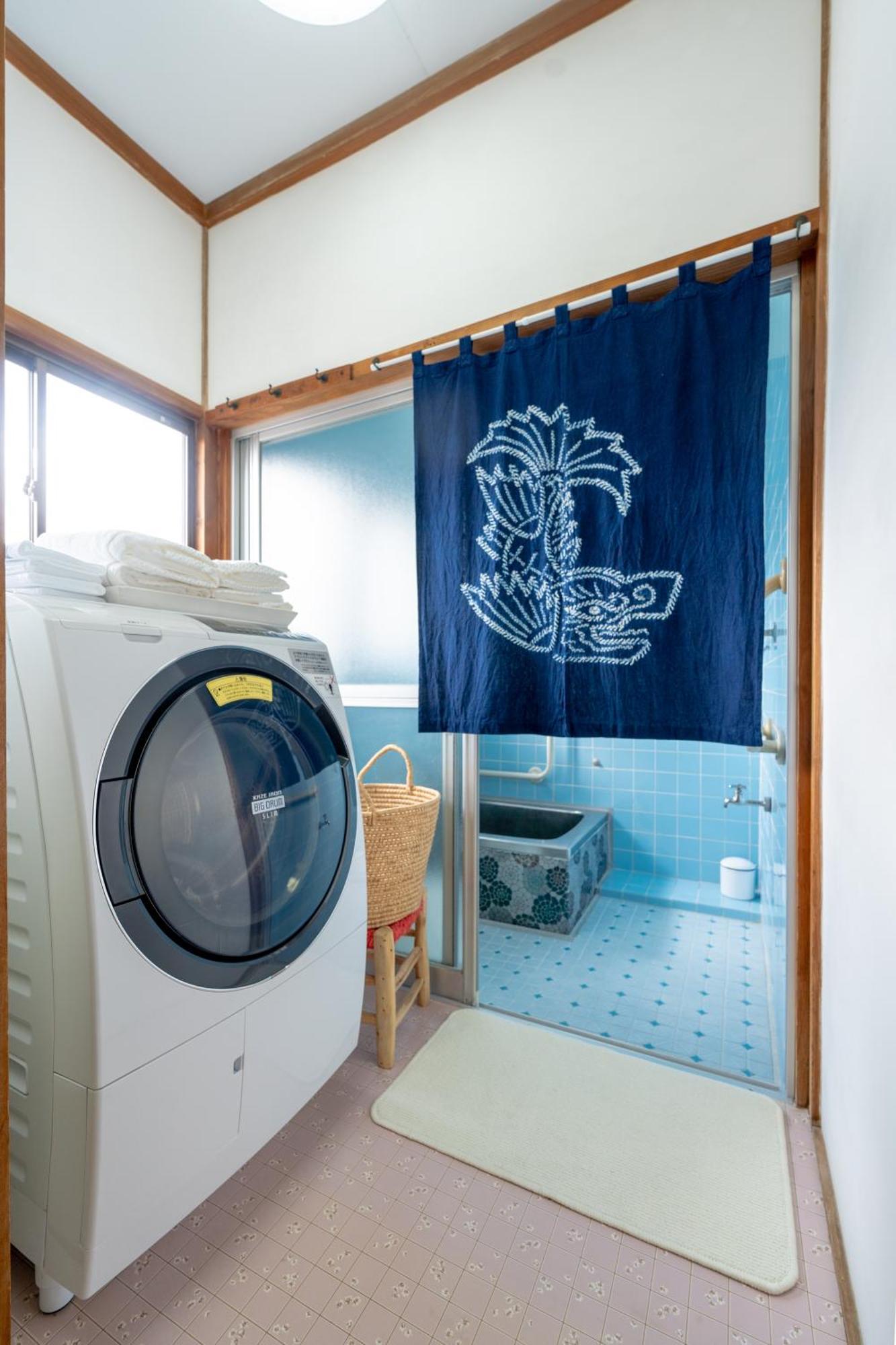 Shachihoko 海辺の一棟貸切ヴィラ しゃちほこ Imari Exteriör bild